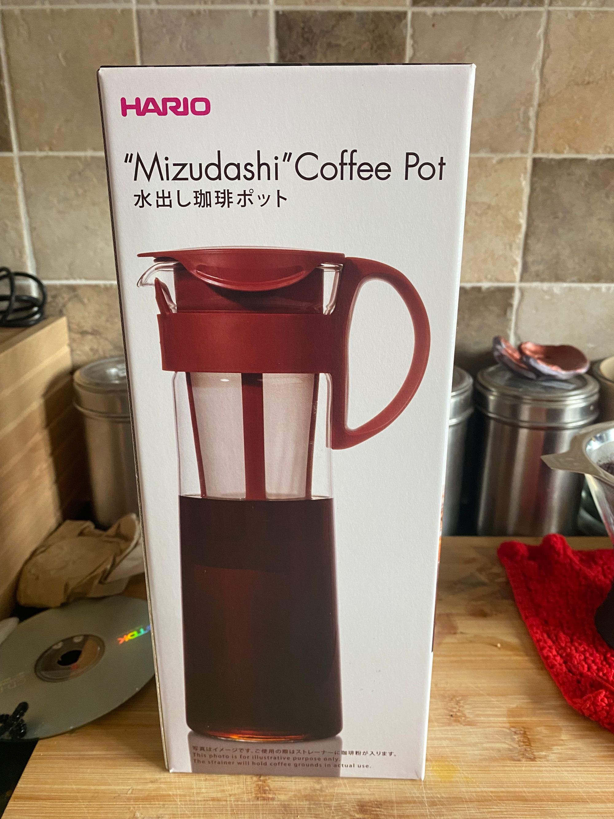 Box containing a "Mizudashi" Coffee Pot